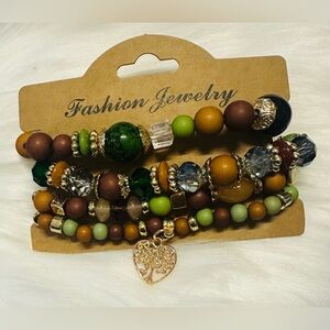 💚🆕💚Green, Brown & Gold Layered Stretchable Beaded Bracelet with Heart Charm